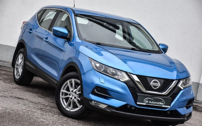 Nissan Qashqai cena 66912 przebieg: 167000, rok produkcji 2018 z Choszczno małe 742